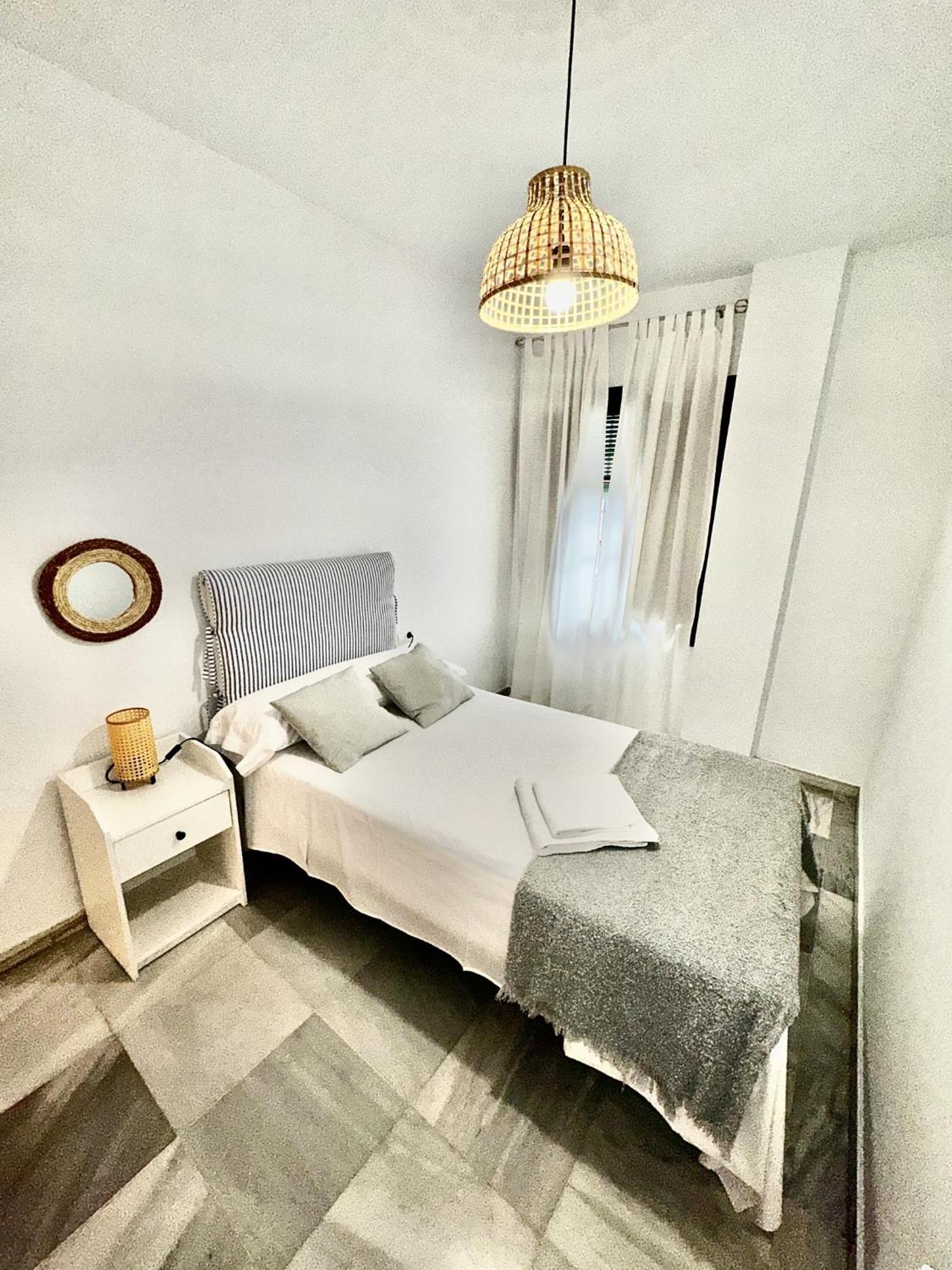 Apartamento Arellano Leilighet Carmona  Eksteriør bilde