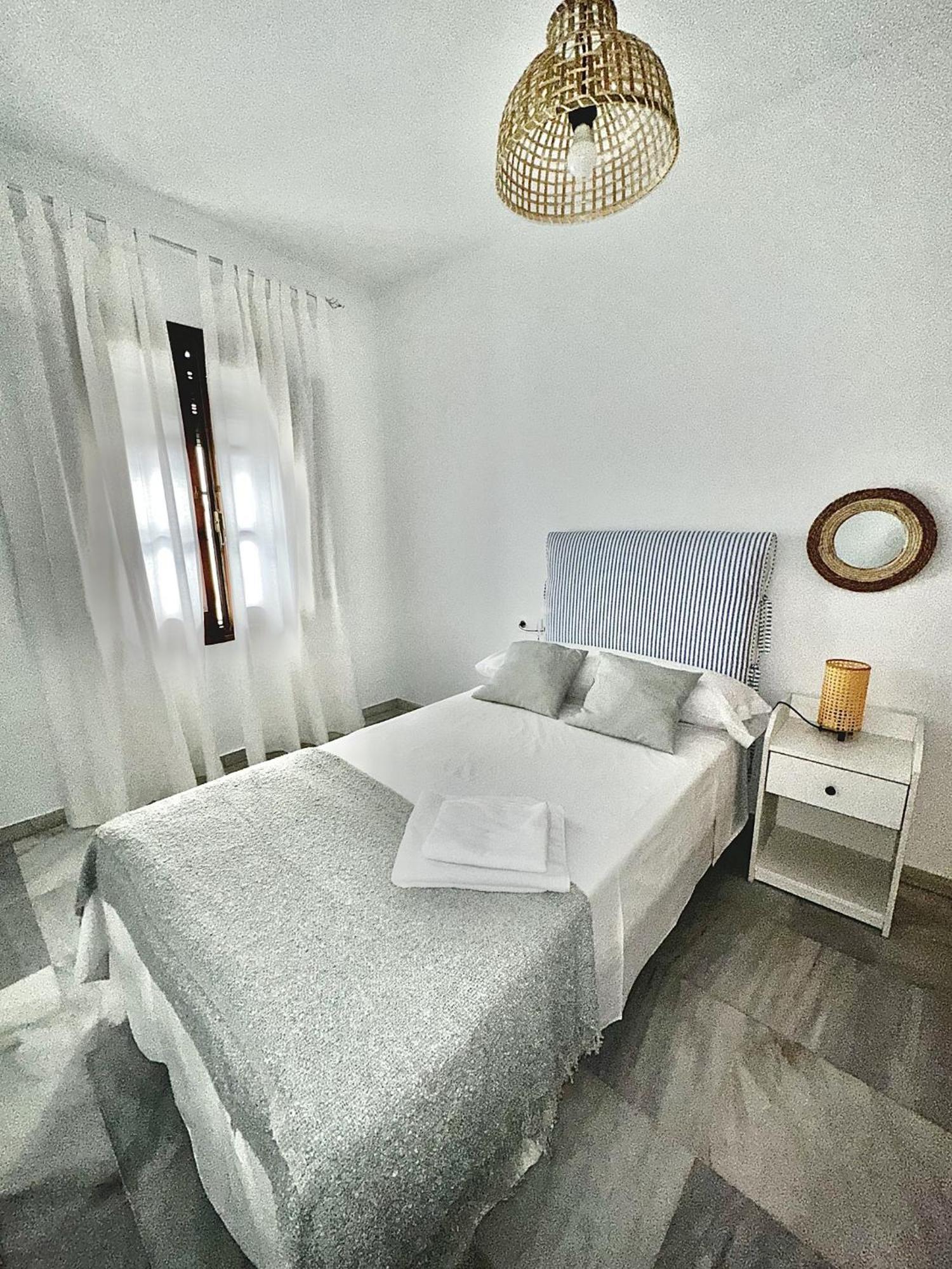 Apartamento Arellano Leilighet Carmona  Eksteriør bilde